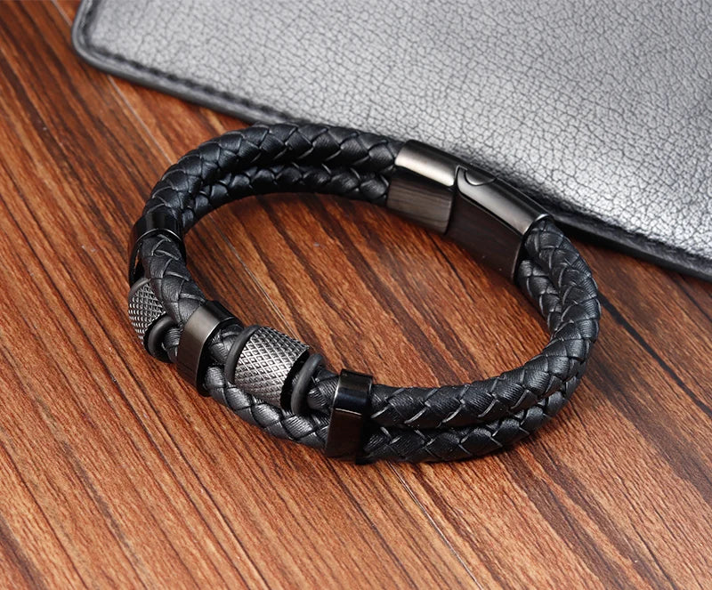 Charm Braid Rope Bracelet - Stainless Steel Magnetic Buckle Leather Bracelet for Men 🧲✨