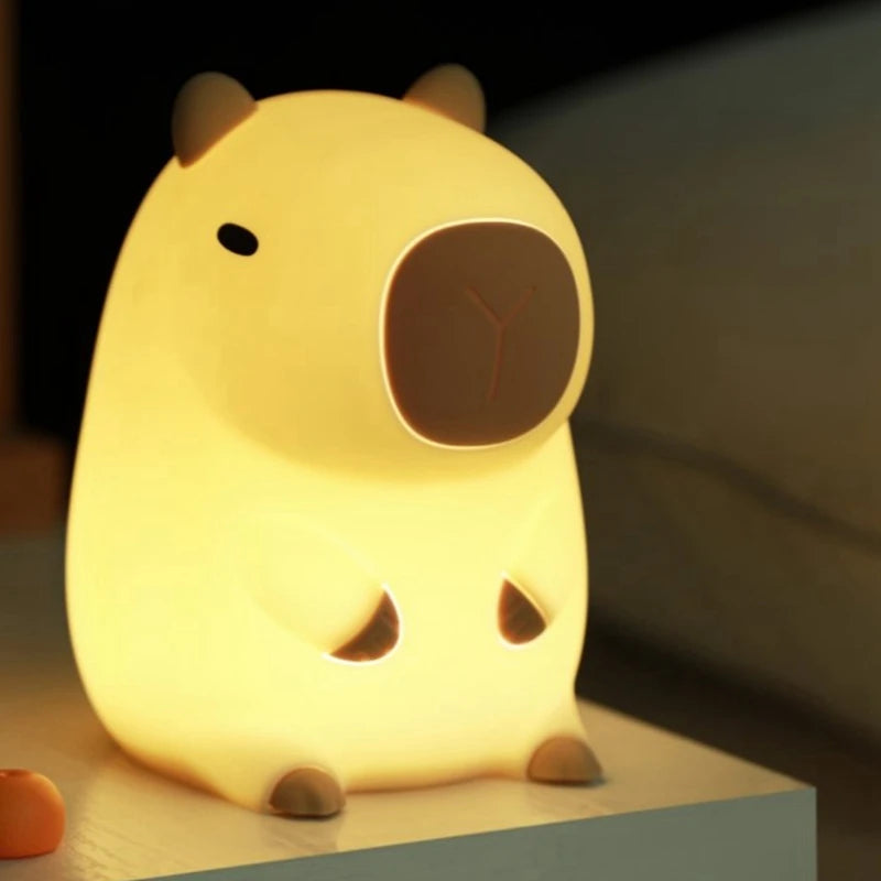 Cute Cartoon Capybara Night Light - Dimming Sleep Lamp for Kids’ Rooms 🦫✨