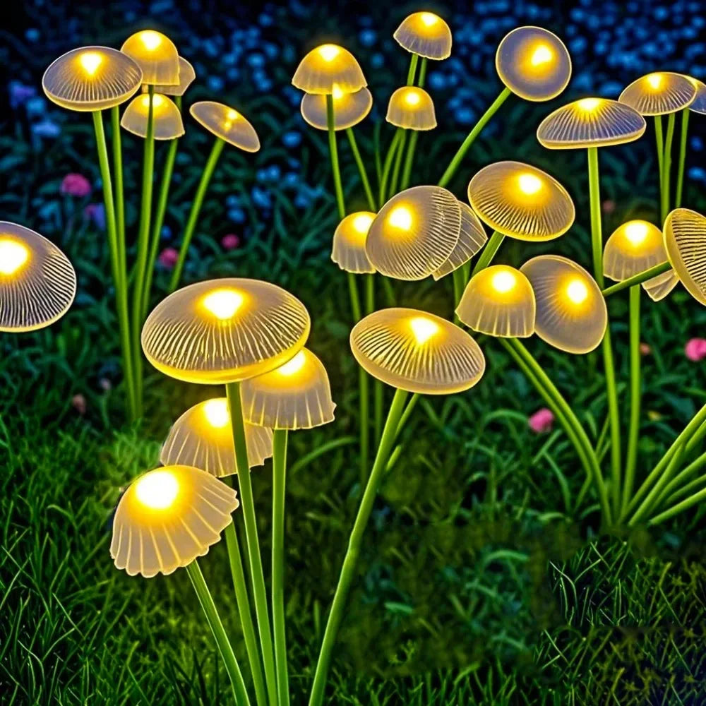 Solar Mushroom Lawn Lights - Waterproof LED Jellyfish Lamp for Garden Decor 🌼✨